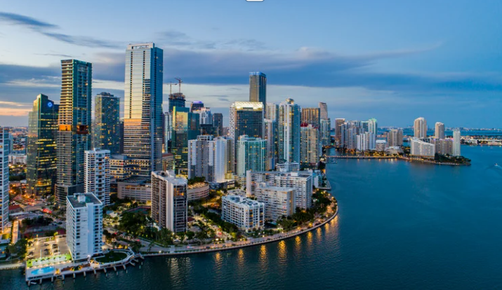 Why White-Glove Moving Is Worth It in High-Rise Residences